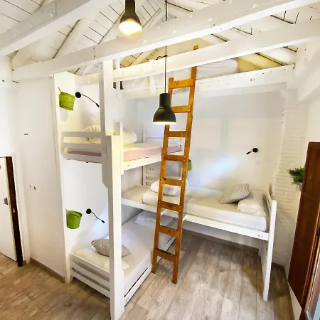 Makuto Coliving House Hostel Granada