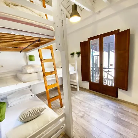 Makuto Coliving House * Granada