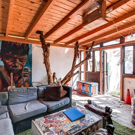 Hostel Makuto Coliving House