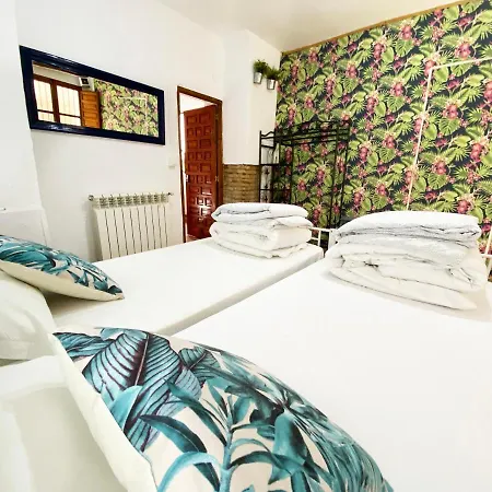 Makuto Coliving House Granada