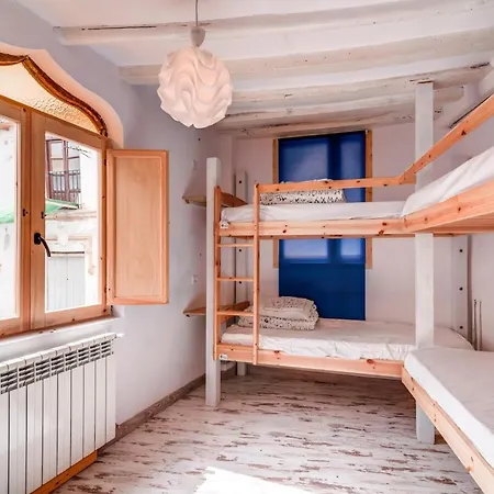 Hostel Makuto Coliving House